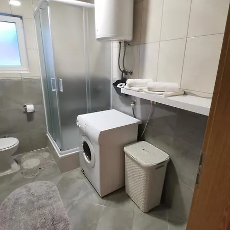 Gabrijel Apartamento *