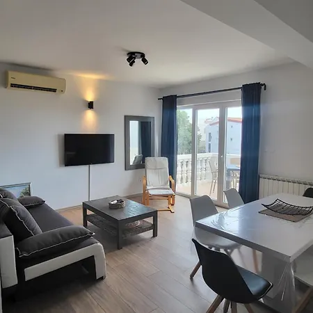 Apartment Gabrijel *